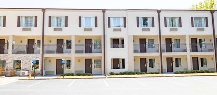 Baymont by Wyndham Atlanta Airport South Exterior