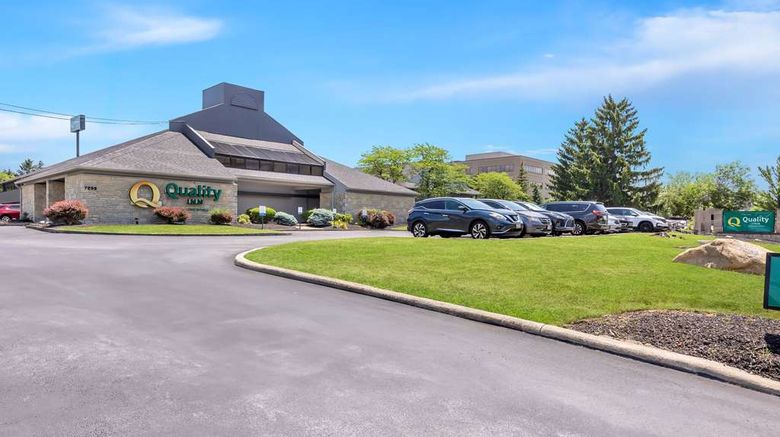 <b>Quality Inn Exterior</b>. Images powered by <a href="https://iceportal.shijigroup.com/" title="IcePortal" target="_blank">IcePortal</a>.