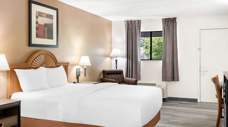 Quality Inn Room