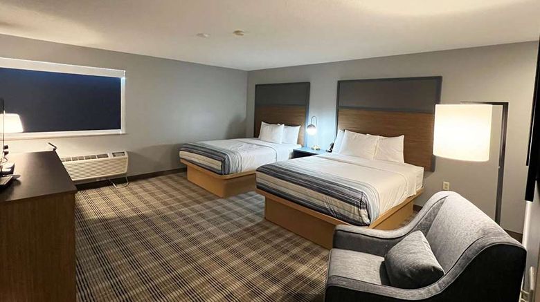 <b>AmericInn by Wyndham Marshfield Room</b>. Images powered by <a href="https://iceportal.shijigroup.com/" title="IcePortal" target="_blank">IcePortal</a>.