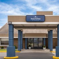 AmericInn by Wyndham Marshfield