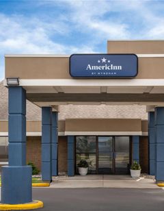 AmericInn by Wyndham Marshfield