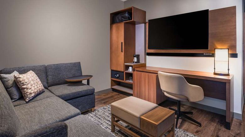 <b>Hyatt Place Nashville Green Hills Suite</b>. Images powered by <a href="https://iceportal.shijigroup.com/" title="IcePortal" target="_blank">IcePortal</a>.