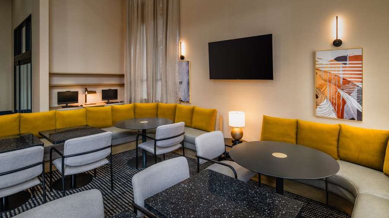 <b>Hyatt Place Nashville Green Hills Lobby</b>. Images powered by <a href="https://iceportal.shijigroup.com/" title="IcePortal" target="_blank">IcePortal</a>.