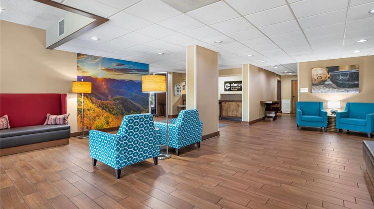 Cherokee Inn Lobby