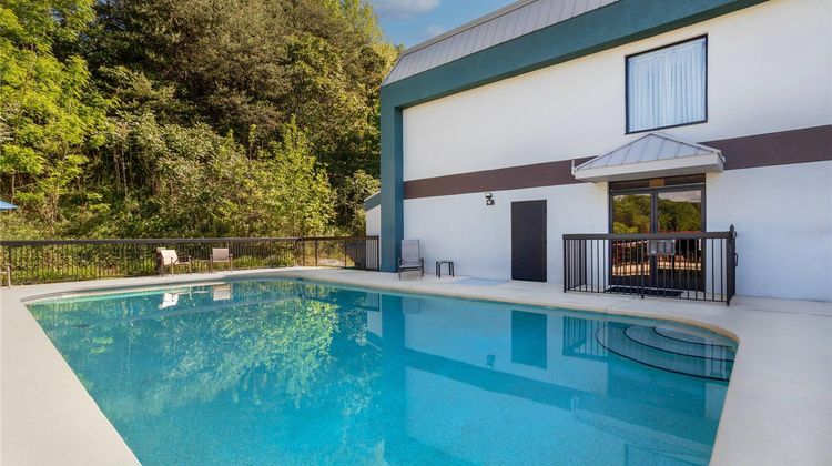 Cherokee Inn Pool