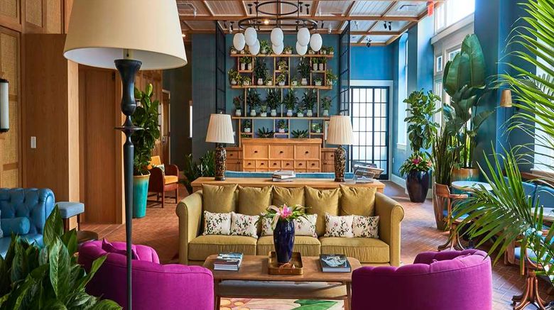 <b>The Drayton Hotel Lobby</b>. Images powered by <a href="https://iceportal.shijigroup.com/" title="IcePortal" target="_blank">IcePortal</a>.