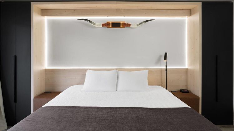 The Hotel Pendleton Trademark Collection Room