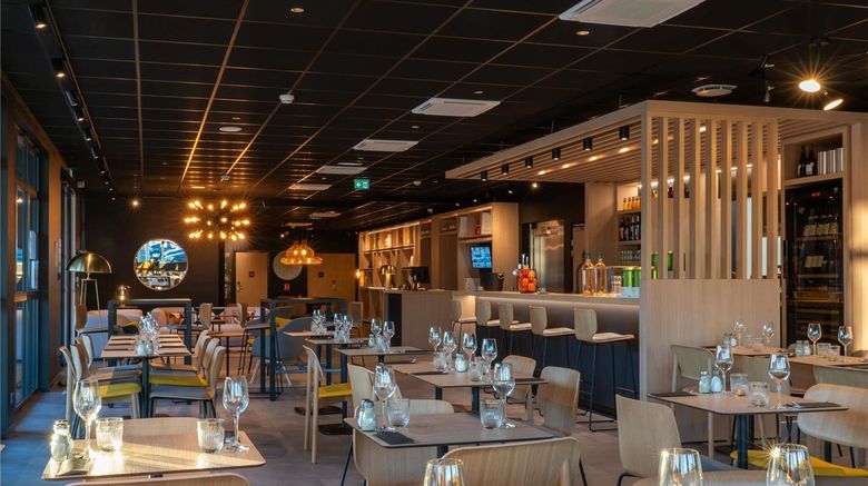 <b>Ibis St Paul Trois Chateaux Restaurant</b>. Images powered by <a href="https://iceportal.shijigroup.com/" title="IcePortal" target="_blank">IcePortal</a>.