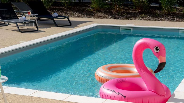 <b>Ibis St Paul Trois Chateaux Pool</b>. Images powered by <a href="https://iceportal.shijigroup.com/" title="IcePortal" target="_blank">IcePortal</a>.