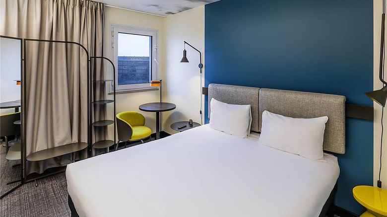 <b>Ibis St Paul Trois Chateaux Room</b>. Images powered by <a href="https://iceportal.shijigroup.com/" title="IcePortal" target="_blank">IcePortal</a>.