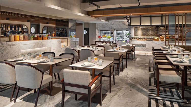 Movenpick Jakarta City Centre Restaurant