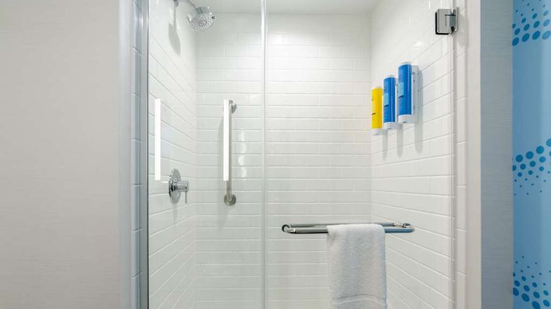 <b>Tru by Hilton Christiansburg Room</b>. Images powered by <a href="https://iceportal.shijigroup.com/" title="IcePortal" target="_blank">IcePortal</a>.