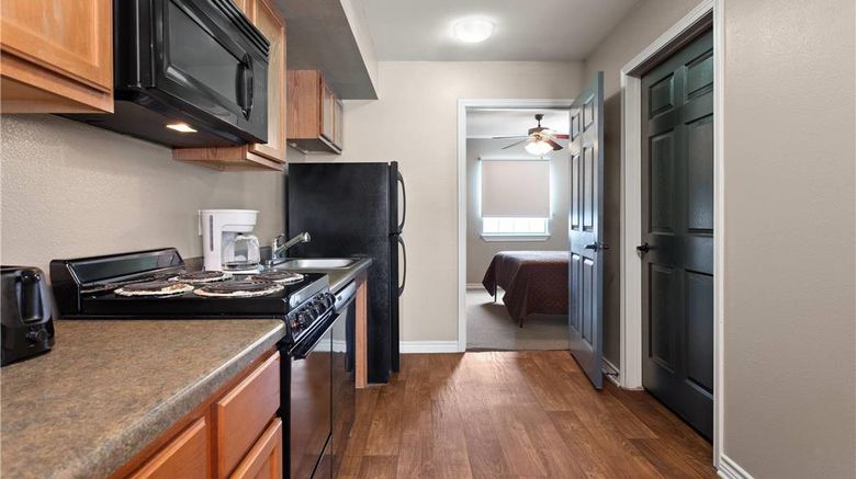 <b>Eagles Den Suites, Travelodge by Wyndham Suite</b>. Images powered by <a href="https://iceportal.shijigroup.com/" title="IcePortal" target="_blank">IcePortal</a>.