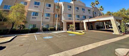 Baymont by Wyndham Phoenix North Exterior