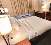 Baymont by Wyndham Phoenix North Room