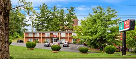 Econo Lodge Waynesboro - Skyline Drive Exterior
