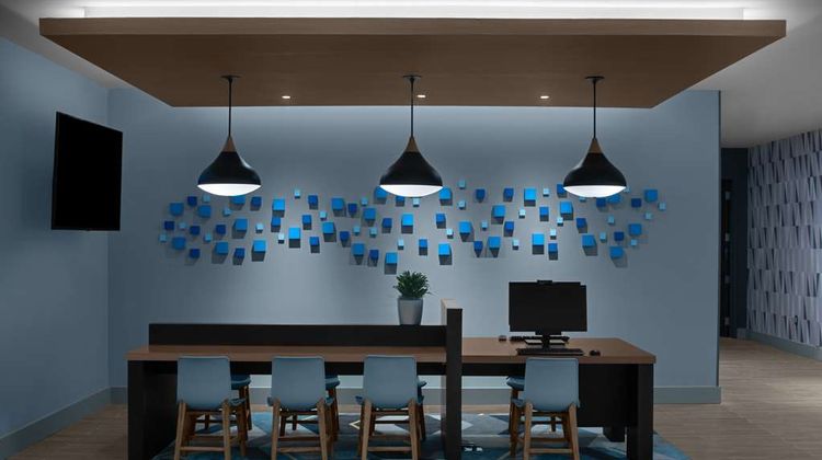 Hyatt House Lansing University Lobby