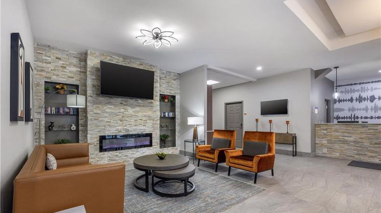 <b>Best Western Manchester Lobby</b>. Images powered by <a href="https://iceportal.shijigroup.com/" title="IcePortal" target="_blank">IcePortal</a>.