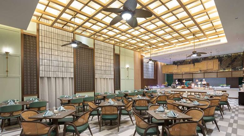 <b>Days Hotel by Wyndham Beihai Haicheng Restaurant</b>. Images powered by <a href="https://iceportal.shijigroup.com/" title="IcePortal" target="_blank">IcePortal</a>.