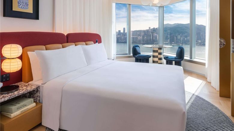 <b>Mondrian Hong Kong Room</b>. Images powered by <a href="https://iceportal.shijigroup.com/" title="IcePortal" target="_blank">IcePortal</a>.