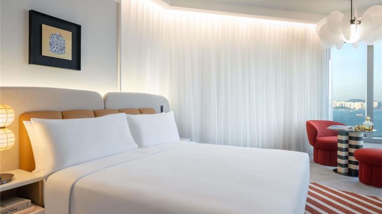 <b>Mondrian Hong Kong Room</b>. Images powered by <a href="https://iceportal.shijigroup.com/" title="IcePortal" target="_blank">IcePortal</a>.