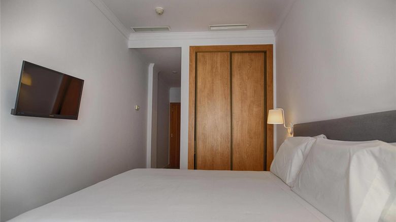 <b>Sercotel Tribuna Malaga Suite</b>. Images powered by <a href="https://iceportal.shijigroup.com/" title="IcePortal" target="_blank">IcePortal</a>.