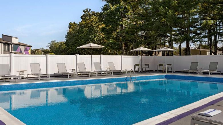 <b>Spark by Hilton Mystic Groton Pool</b>. Images powered by <a href="https://iceportal.shijigroup.com/" title="IcePortal" target="_blank">IcePortal</a>.