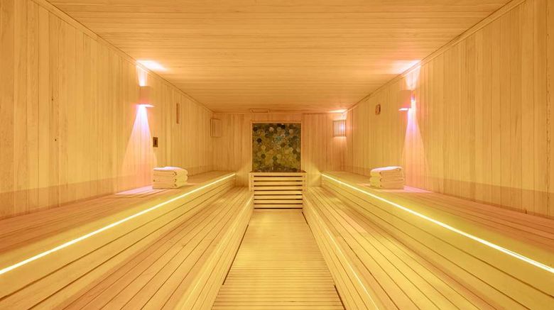 <b>Hawthorn by Wyndham Kunming Spa</b>. Images powered by <a href="https://iceportal.shijigroup.com/" title="IcePortal" target="_blank">IcePortal</a>.