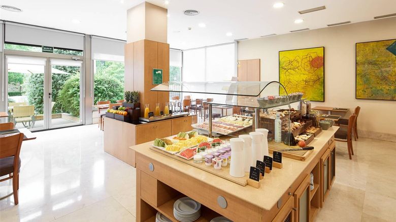 <b>Sercotel Porta Barcelona Restaurant</b>. Images powered by <a href="https://iceportal.shijigroup.com/" title="IcePortal" target="_blank">IcePortal</a>.