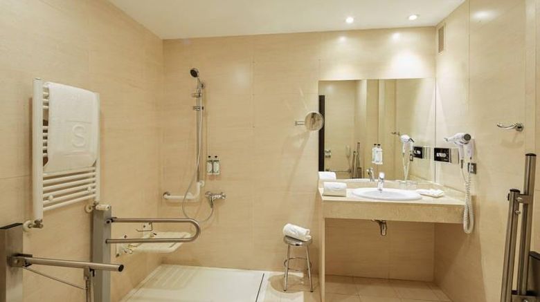 <b>Sercotel Sant Boi Room</b>. Images powered by <a href="https://iceportal.shijigroup.com/" title="IcePortal" target="_blank">IcePortal</a>.