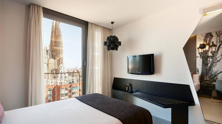 Sercotel Rosellon Room
