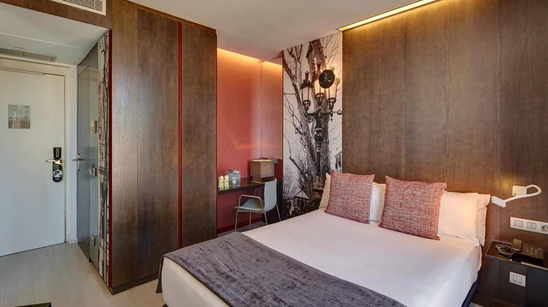 <b>Sercotel Rosellon Suite</b>. Images powered by <a href="https://iceportal.shijigroup.com/" title="IcePortal" target="_blank">IcePortal</a>.