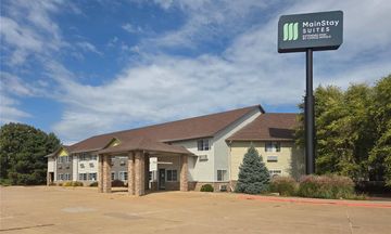 Mainstay Suites LeClaire Quad Cities