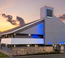 Days Inn by Wyndham Columbus Worthington Exterior