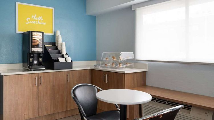 Days Inn by Wyndham Columbus Worthington Other