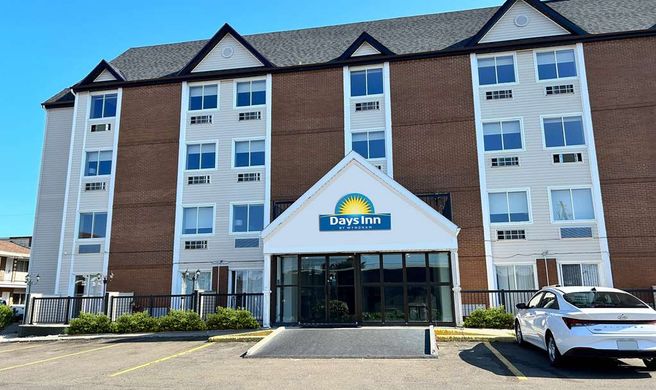 Days Inn & Suites by Wyndham Summerside Exterior