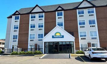 Days Inn & Suites by Wyndham Summerside