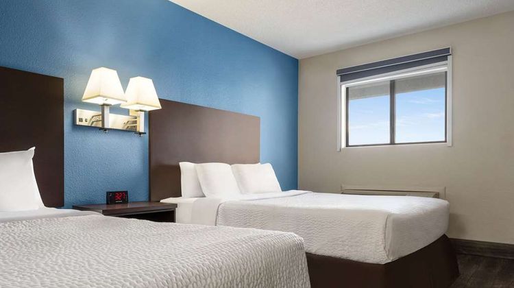 Baymont by Wyndham Kingman Room