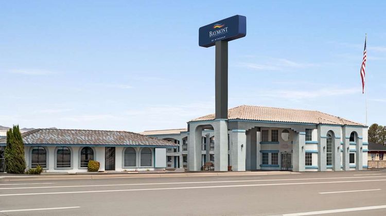 Baymont by Wyndham Kingman Exterior
