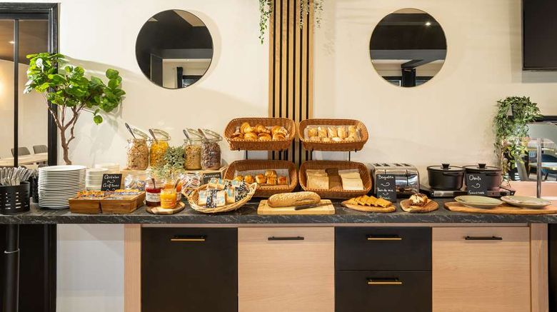<b>Sure Hotel by BW Rouvignies Valenciennes Restaurant</b>. Images powered by <a href="https://iceportal.shijigroup.com/" title="IcePortal" target="_blank">IcePortal</a>.