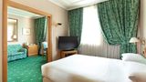 Royal Garden Hotel Suite