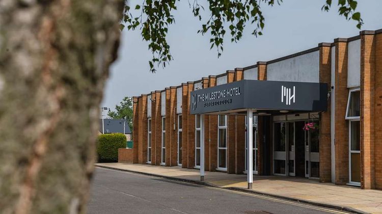 The Milestone Hotel, Sure Coll by BW Exterior