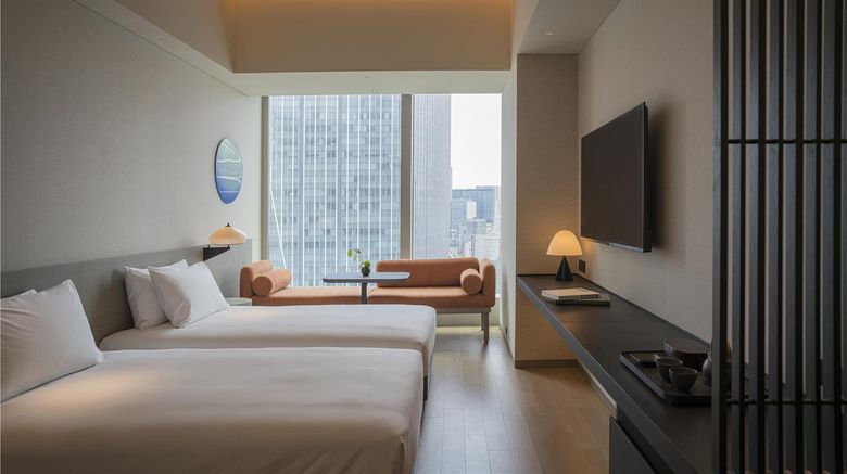 <b>Hotel Toranomon Hills-Unbound Collection Room</b>. Images powered by <a href="https://iceportal.shijigroup.com/" title="IcePortal" target="_blank">IcePortal</a>.