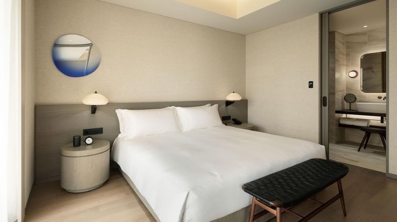 <b>Hotel Toranomon Hills-Unbound Collection Suite</b>. Images powered by <a href="https://iceportal.shijigroup.com/" title="IcePortal" target="_blank">IcePortal</a>.