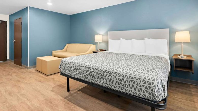<b>WoodSpring Suites Coachella Valley Room</b>. Images powered by <a href="https://iceportal.shijigroup.com/" title="IcePortal" target="_blank">IcePortal</a>.