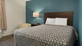 WoodSpring Suites University Area Room