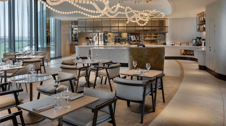 <b>Pullman Auckland Airport Restaurant</b>. Images powered by <a href="https://iceportal.shijigroup.com/" title="IcePortal" target="_blank">IcePortal</a>.