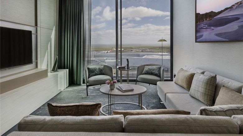 <b>Pullman Auckland Airport Suite</b>. Images powered by <a href="https://iceportal.shijigroup.com/" title="IcePortal" target="_blank">IcePortal</a>.