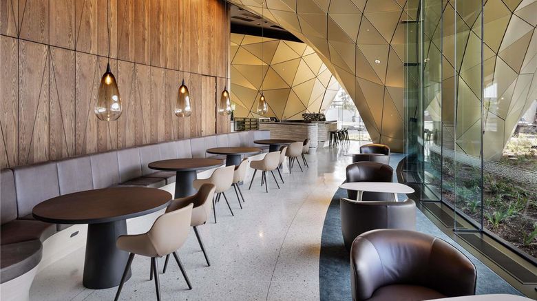 <b>Pullman Auckland Airport Exterior</b>. Images powered by <a href="https://iceportal.shijigroup.com/" title="IcePortal" target="_blank">IcePortal</a>.